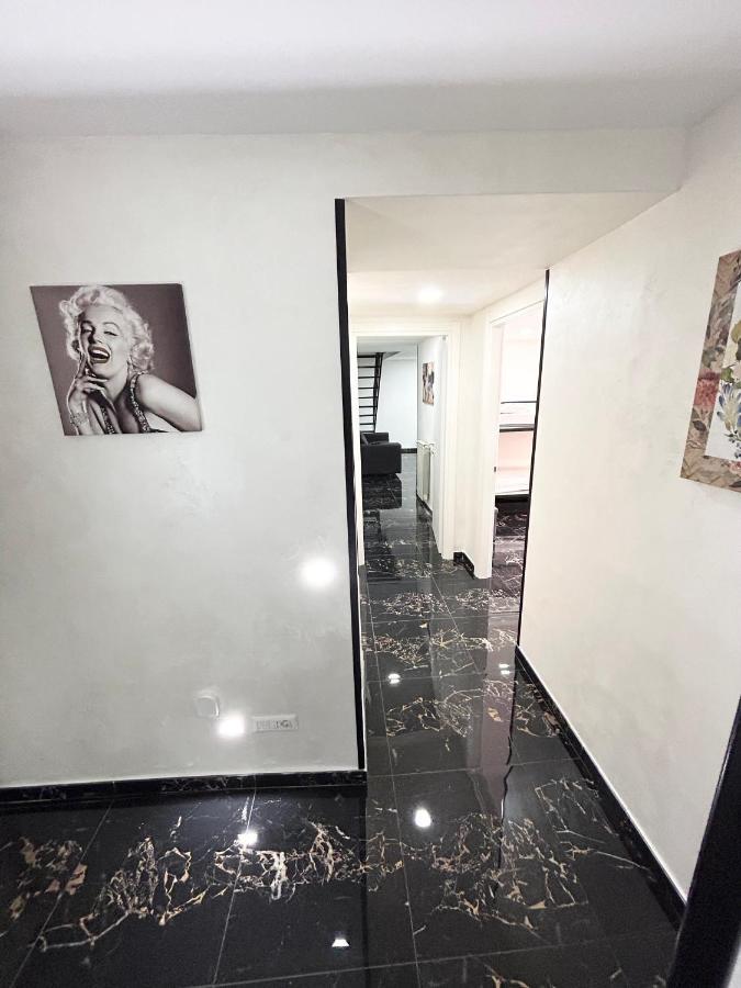 Giovanni Luxury Suites Napels Buitenkant foto