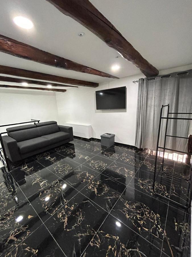 Giovanni Luxury Suites Napels Buitenkant foto