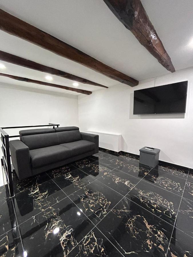Giovanni Luxury Suites Napels Buitenkant foto