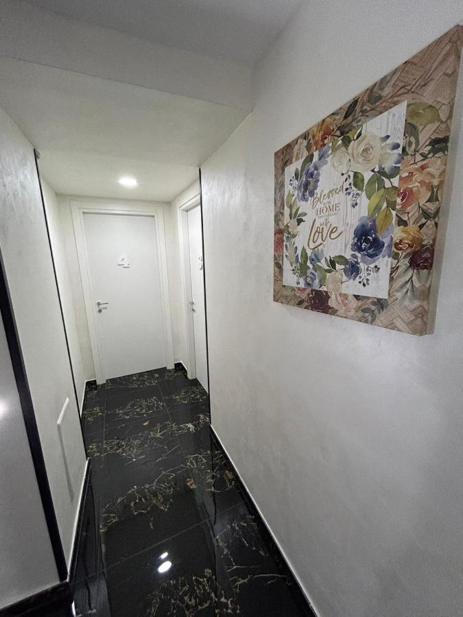Giovanni Luxury Suites Napels Buitenkant foto