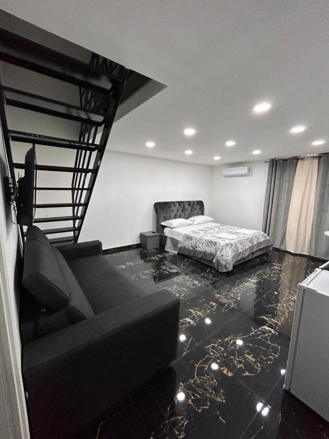 Giovanni Luxury Suites Napels Buitenkant foto
