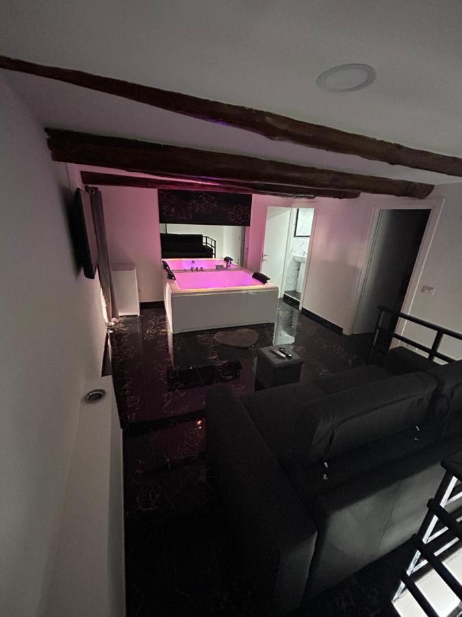 Giovanni Luxury Suites Napels Buitenkant foto
