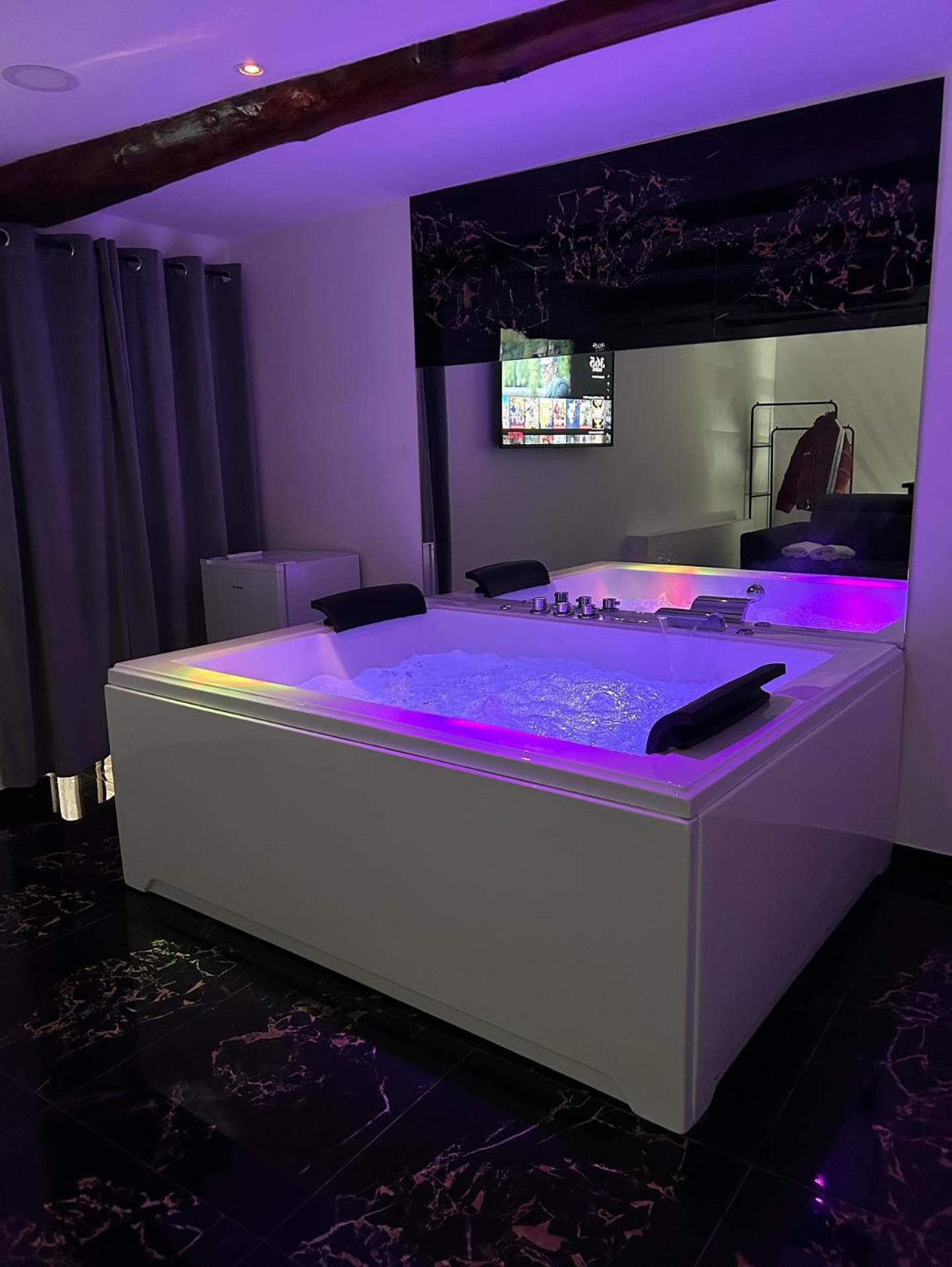 Giovanni Luxury Suites Napels Buitenkant foto